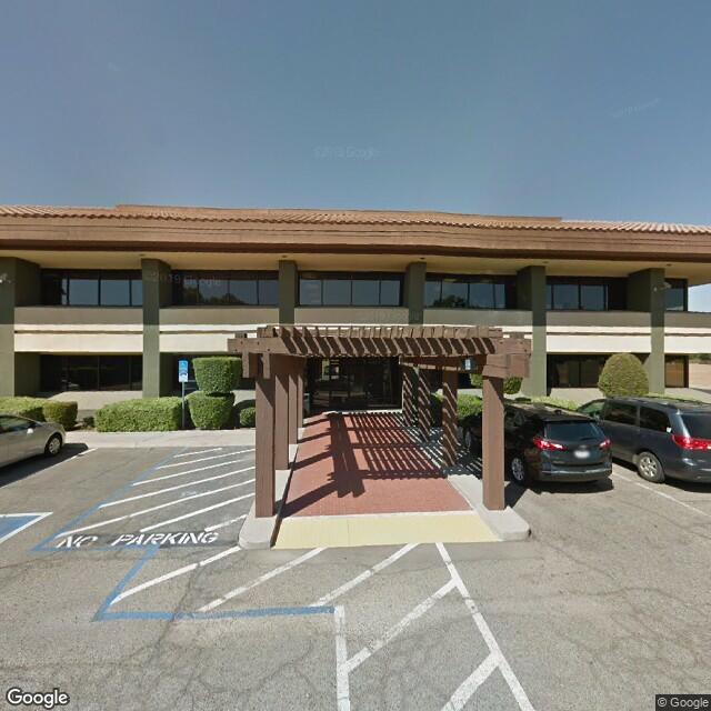 114 E Shaw Ave,Fresno,CA,93710,US